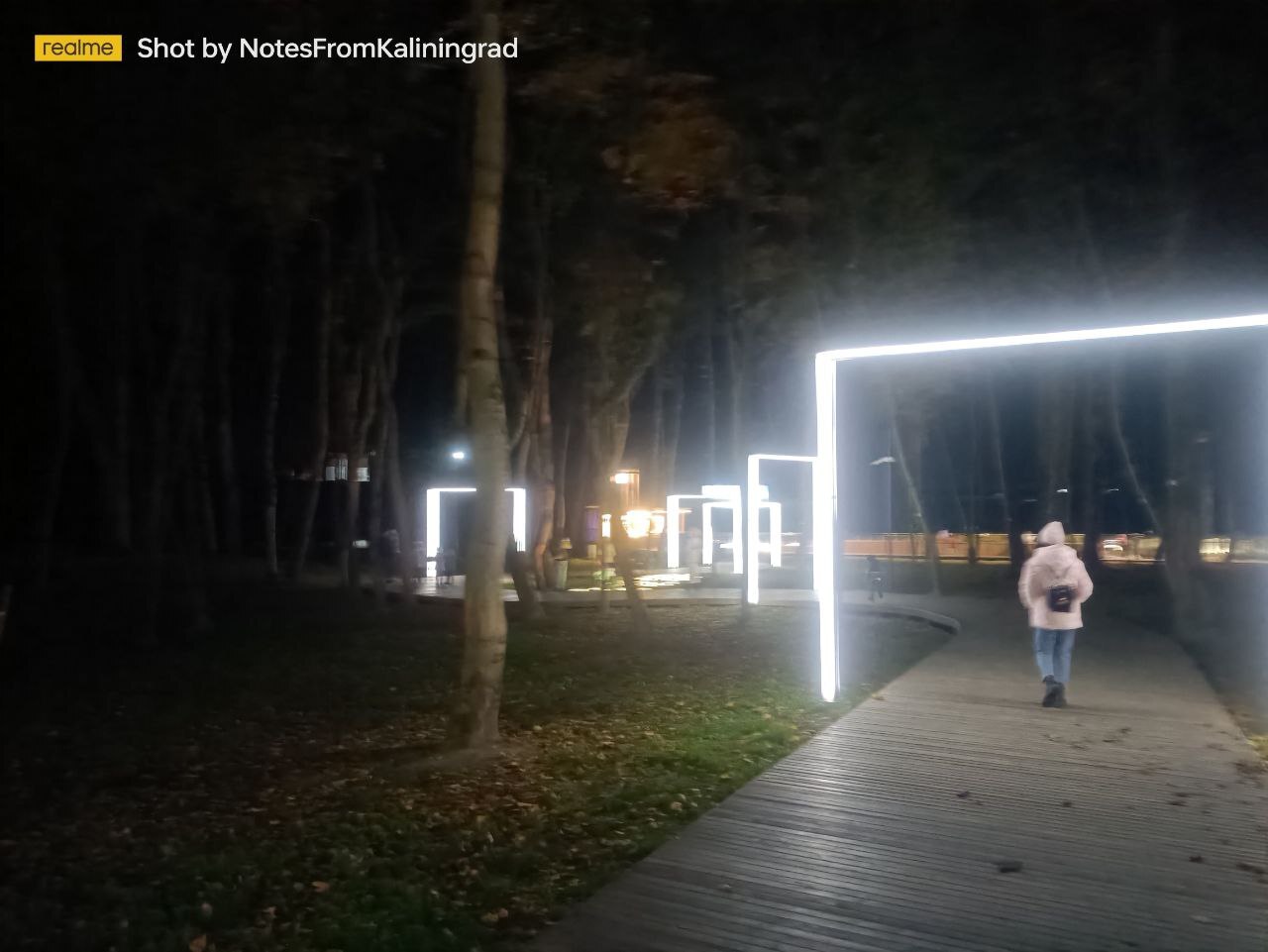 Gurevsky Park of Culture and Recreation in the Light Park mode - My, Kaliningrad, Kaliningrad region, City walk, Street photography, The photo, Lighting, The park, Night, Art, Longpost