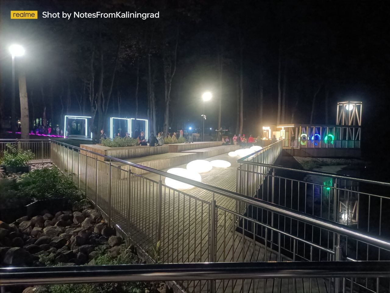 Gurevsky Park of Culture and Recreation in the Light Park mode - My, Kaliningrad, Kaliningrad region, City walk, Street photography, The photo, Lighting, The park, Night, Art, Longpost