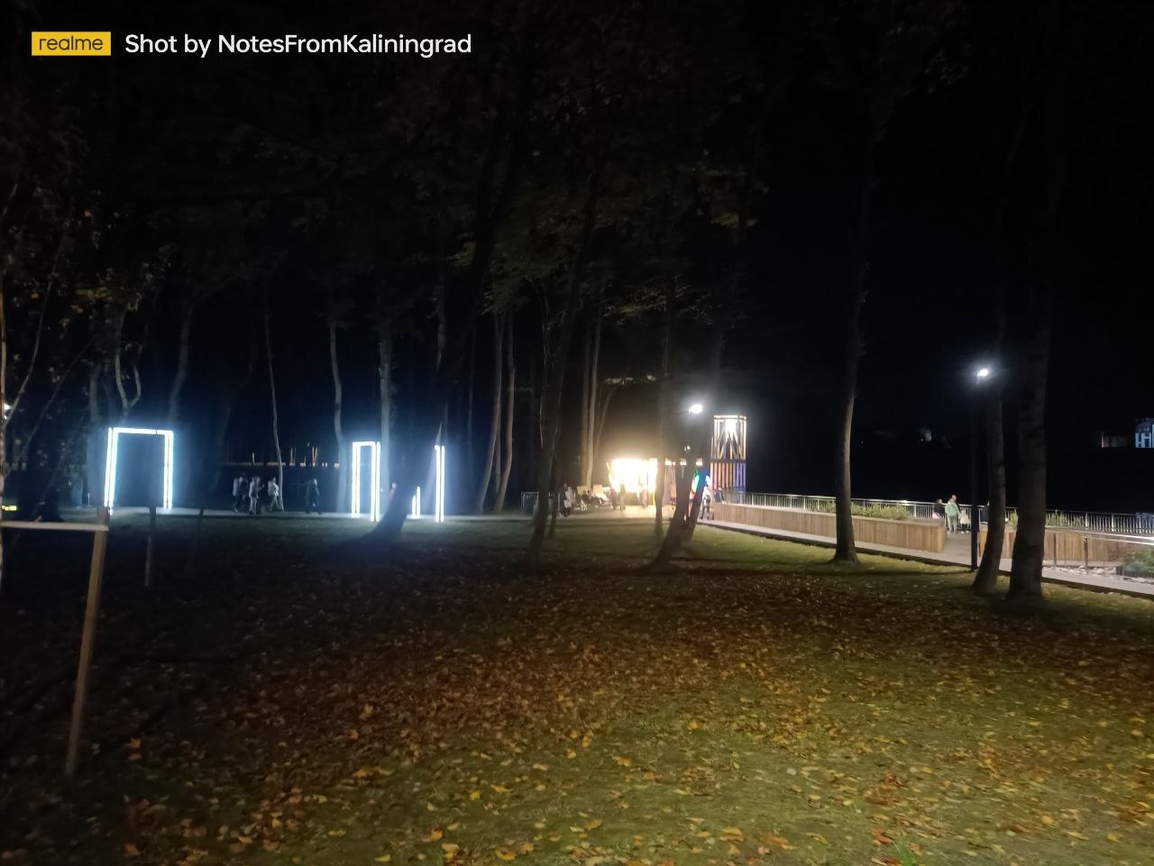 Gurevsky Park of Culture and Recreation in the Light Park mode - My, Kaliningrad, Kaliningrad region, City walk, Street photography, The photo, Lighting, The park, Night, Art, Longpost