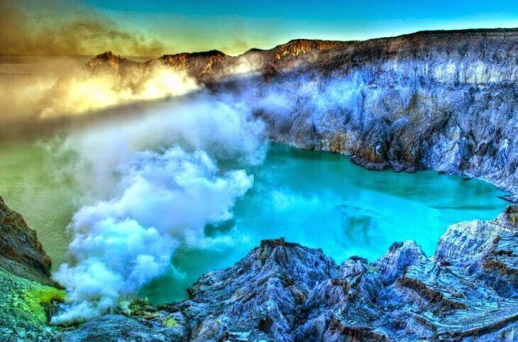 Lake Kawah Ijen in Indonesia: Uncovering Mystical Beauty - My, Island, Around the world, Travel across Russia, Tourism, Longpost, Mountain Lake