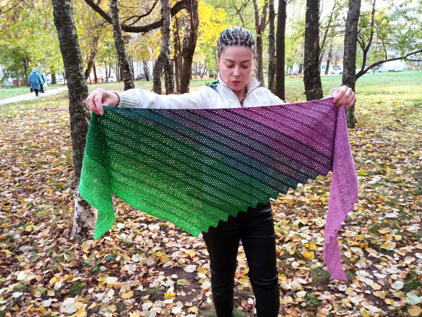 And I wouldn’t want to impose myself, but here are my imposed shawls for you all! - My, Presents, Shawl, Bactus, Handmade, Knitting, Crochet, Gradient, With your own hands, Longpost