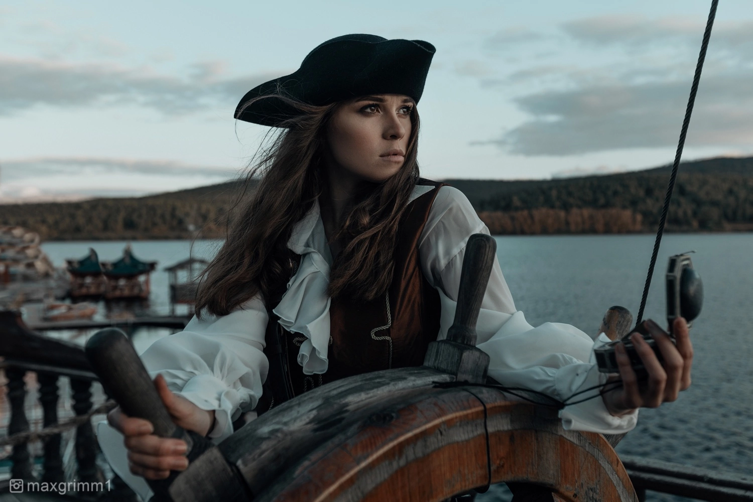 Pirates of the Caribbean | Captain Jack Sparrow & Elizabeth Swann - Cosplay, Captain Jack Sparrow, Elizabeth Swann, Pirates of the Caribbean, Walt disney company, Movies, The photo, VKontakte (link), Longpost