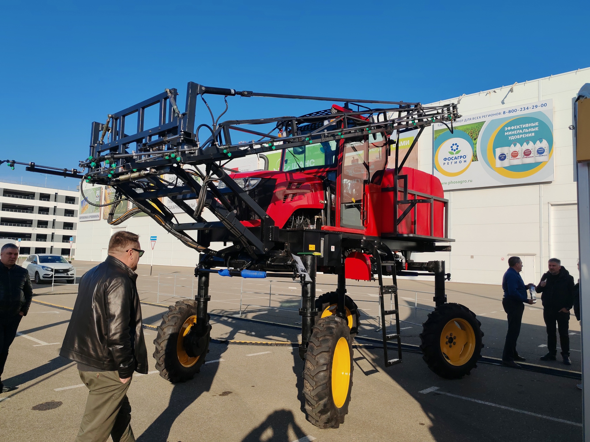 Photos from the agricultural exhibition in Krasnodar - My, Tractor, Combine harvester, Сельское хозяйство, Agricultural machinery, Exhibition, Krasnodar, Video, Longpost