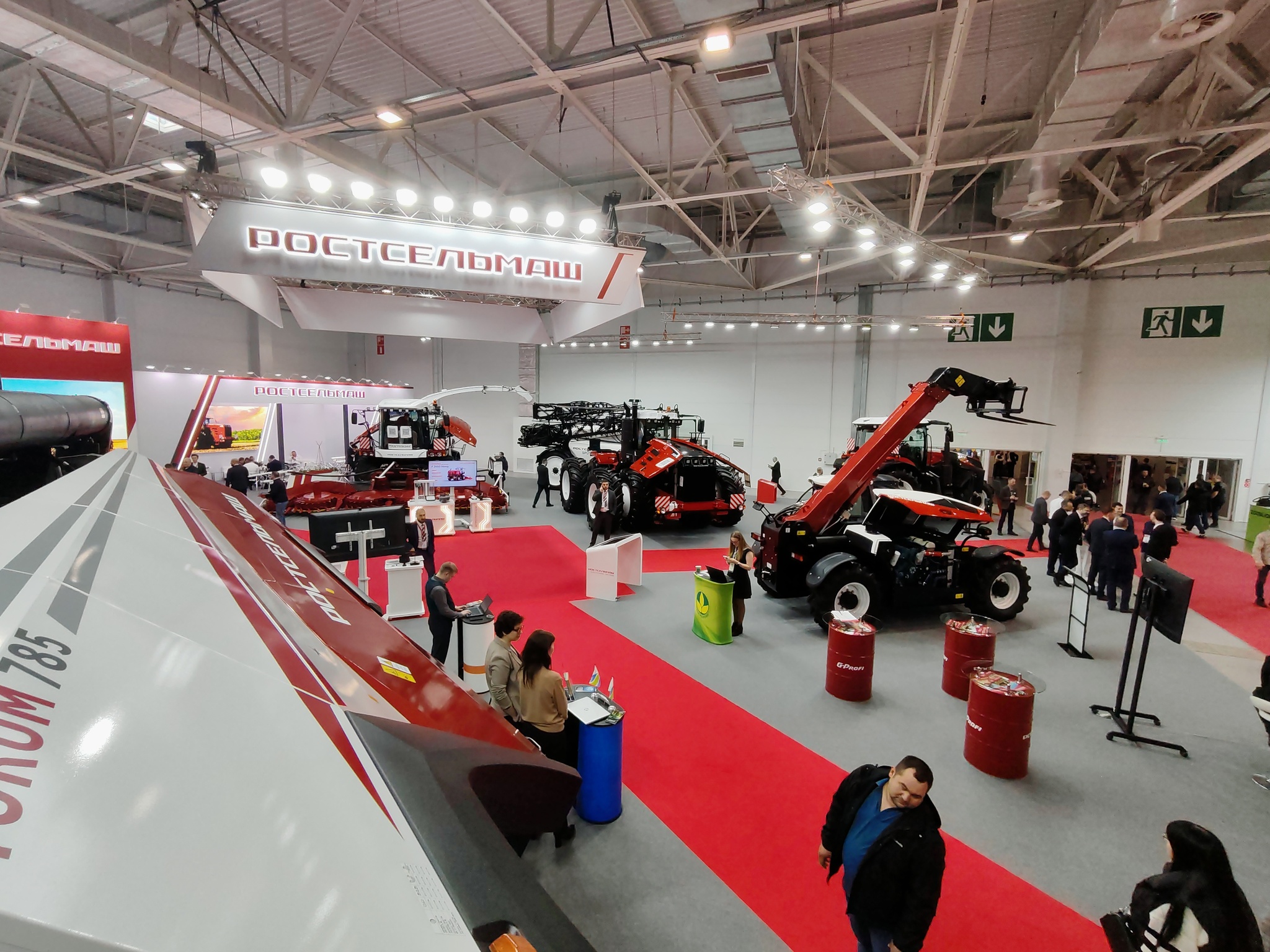 Photos from the agricultural exhibition in Krasnodar - My, Tractor, Combine harvester, Сельское хозяйство, Agricultural machinery, Exhibition, Krasnodar, Video, Longpost