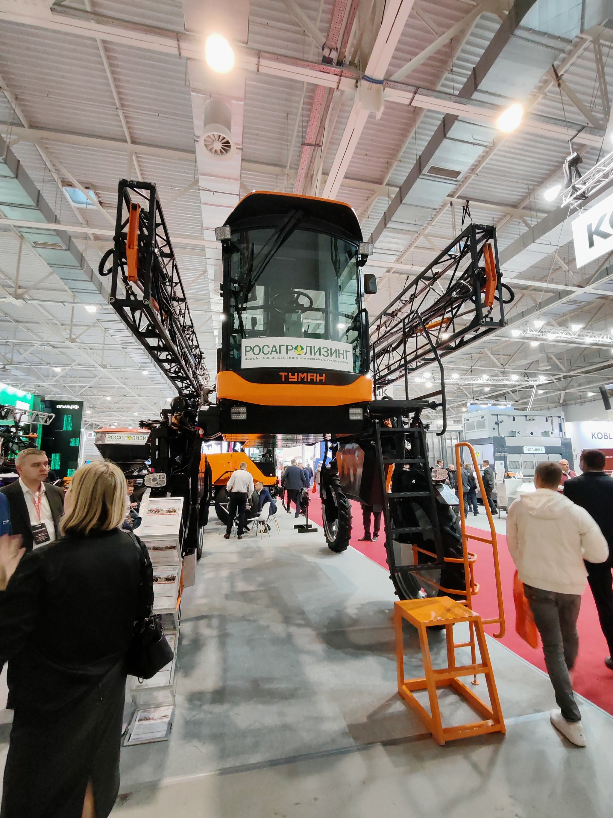 Photos from the agricultural exhibition in Krasnodar - My, Tractor, Combine harvester, Сельское хозяйство, Agricultural machinery, Exhibition, Krasnodar, Video, Longpost