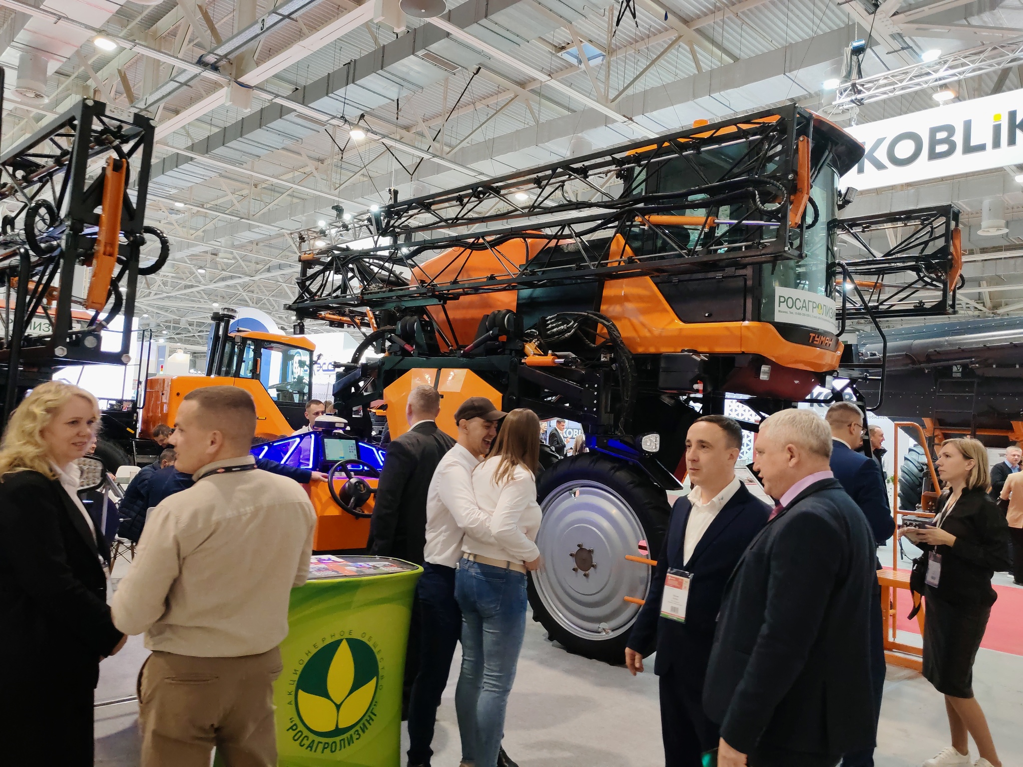 Photos from the agricultural exhibition in Krasnodar - My, Tractor, Combine harvester, Сельское хозяйство, Agricultural machinery, Exhibition, Krasnodar, Video, Longpost