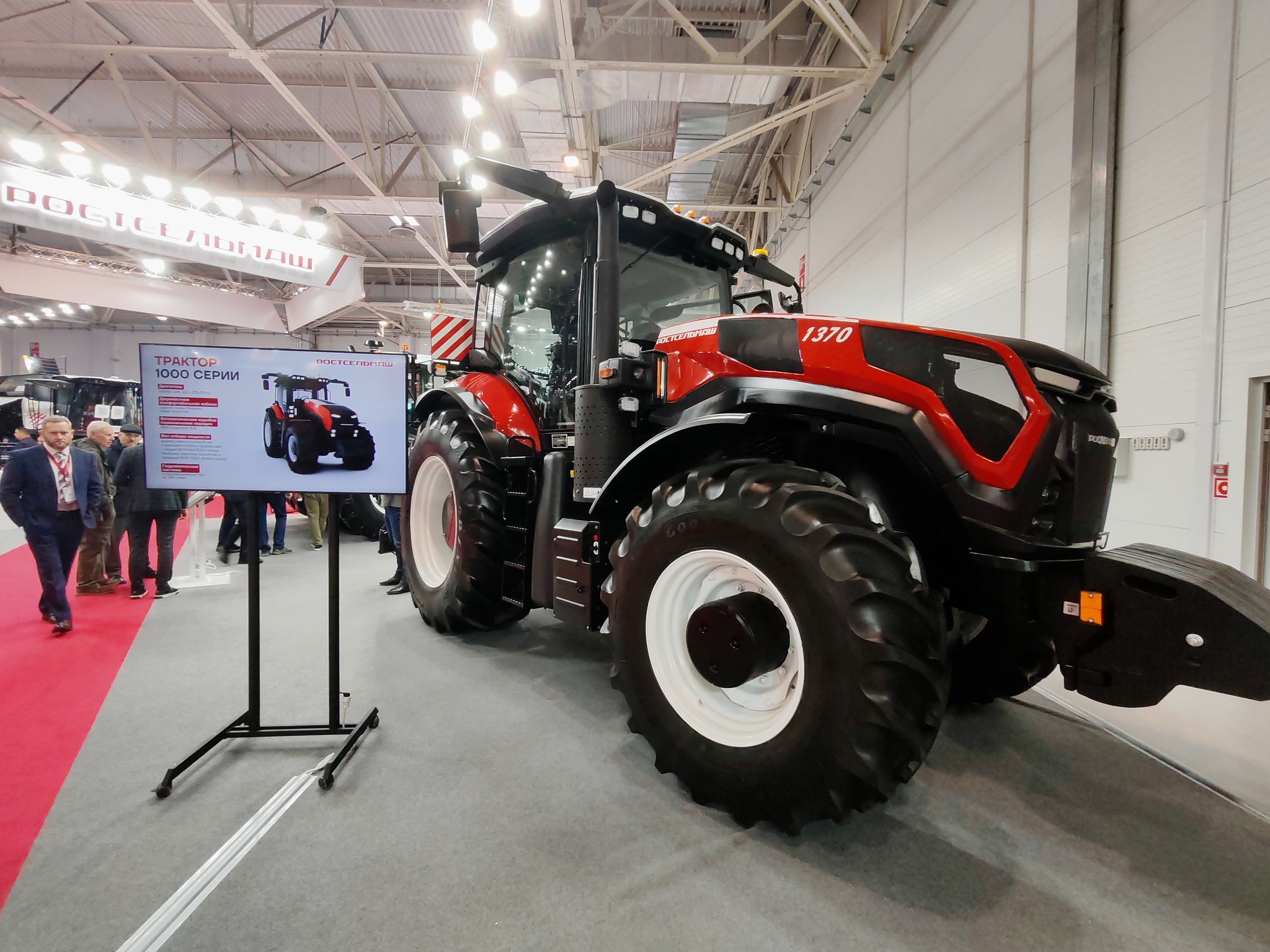 Photos from the agricultural exhibition in Krasnodar - My, Tractor, Combine harvester, Сельское хозяйство, Agricultural machinery, Exhibition, Krasnodar, Video, Longpost