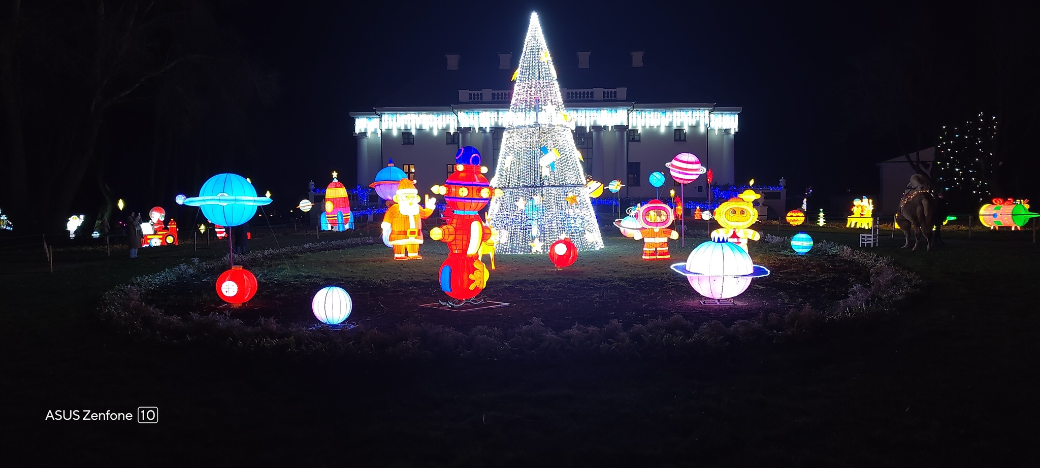 Festival of Lights in Lithuania - My, Lithuania, The festival, Lamp, Event, Light show, Video, Vertical video, Longpost