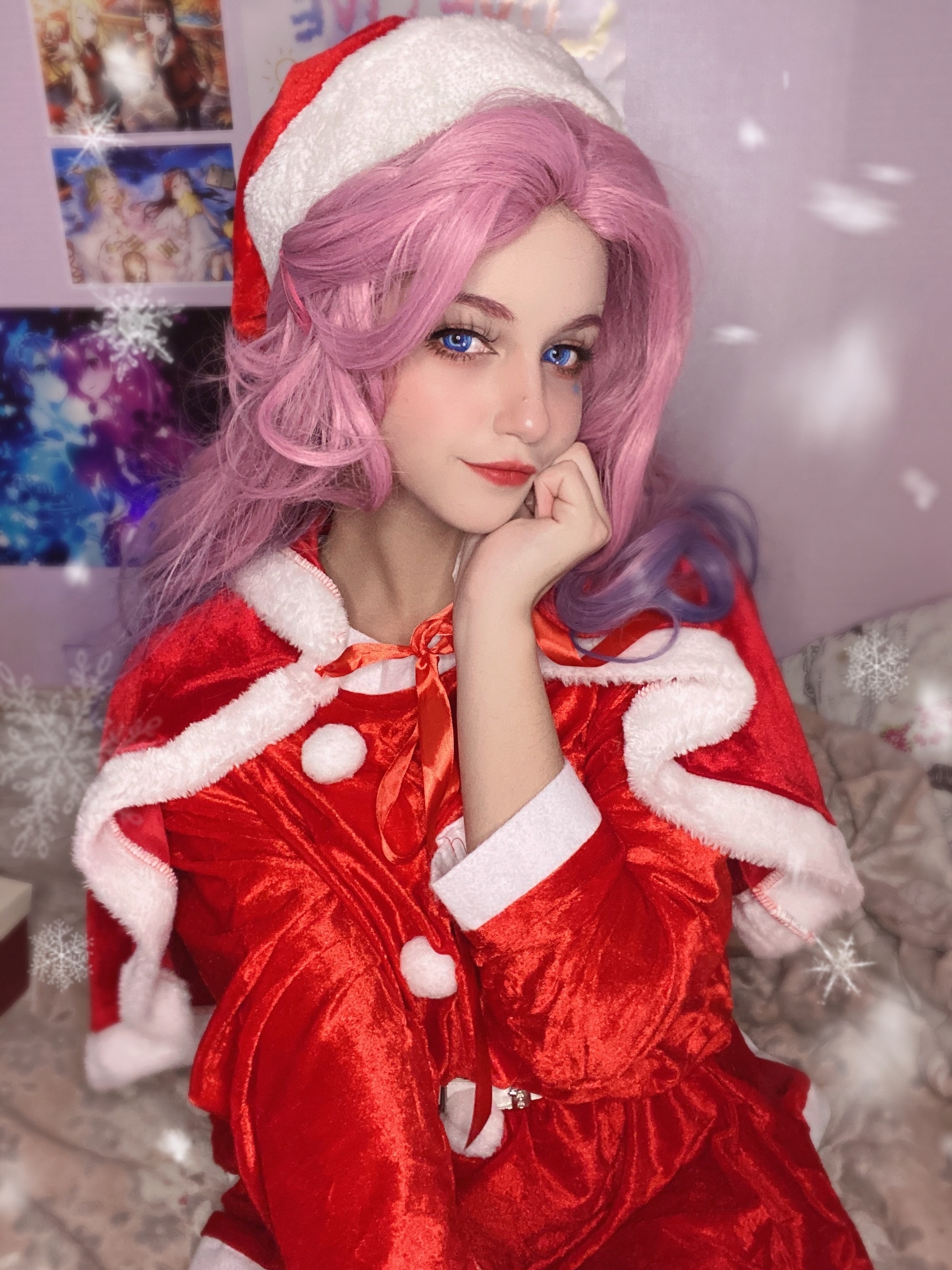 Happy first day of winter! - My, Cosplay, Cosplayers, Girls, Anime, Christmas, League of legends, Seraphine, New Year, New Year costume, Kawaii, Milota, Pink hair, Colorful hair, Presents, Snow Maiden, Longpost, Winter