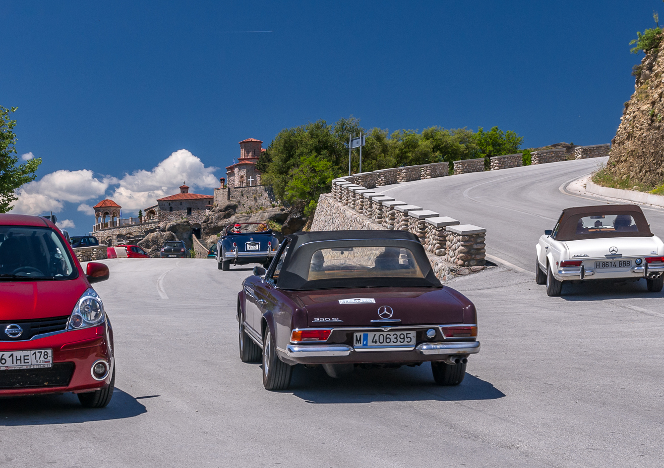 Retro car rally in Meteora. Greece - My, Greece, Meteora Monastery, Motorists, Retro car, Longpost