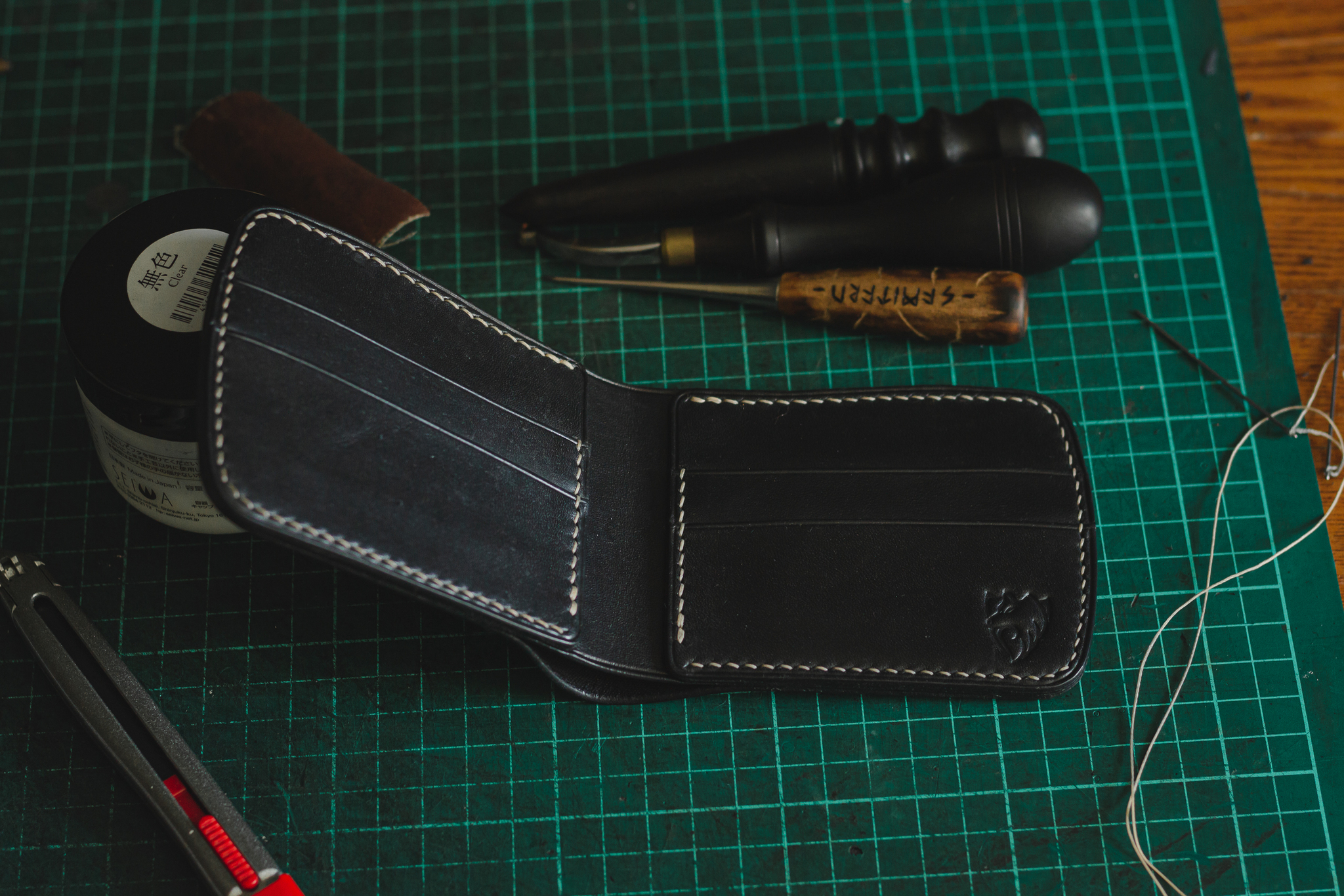 Cash, Cards or Smartphone? The Process of Making a Wallet - My, Needlework with process, Leather products, Handmade, Accessories, Male, Needlework, Sewing, Customization, Longpost