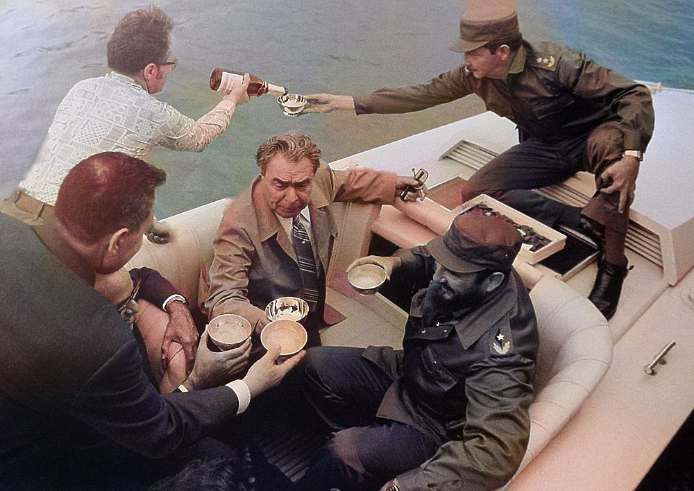 Informal Brezhnev - My, Old photo, Leonid Brezhnev, Banquet, Alcohol, Diplomacy, Informal, Nostalgia, the USSR, Stagnation, 70th, General, Secretary, Central Committee of the CPSU, Fidel Castro, Richard Nixon, Gerald Ford, Jimmy Carter