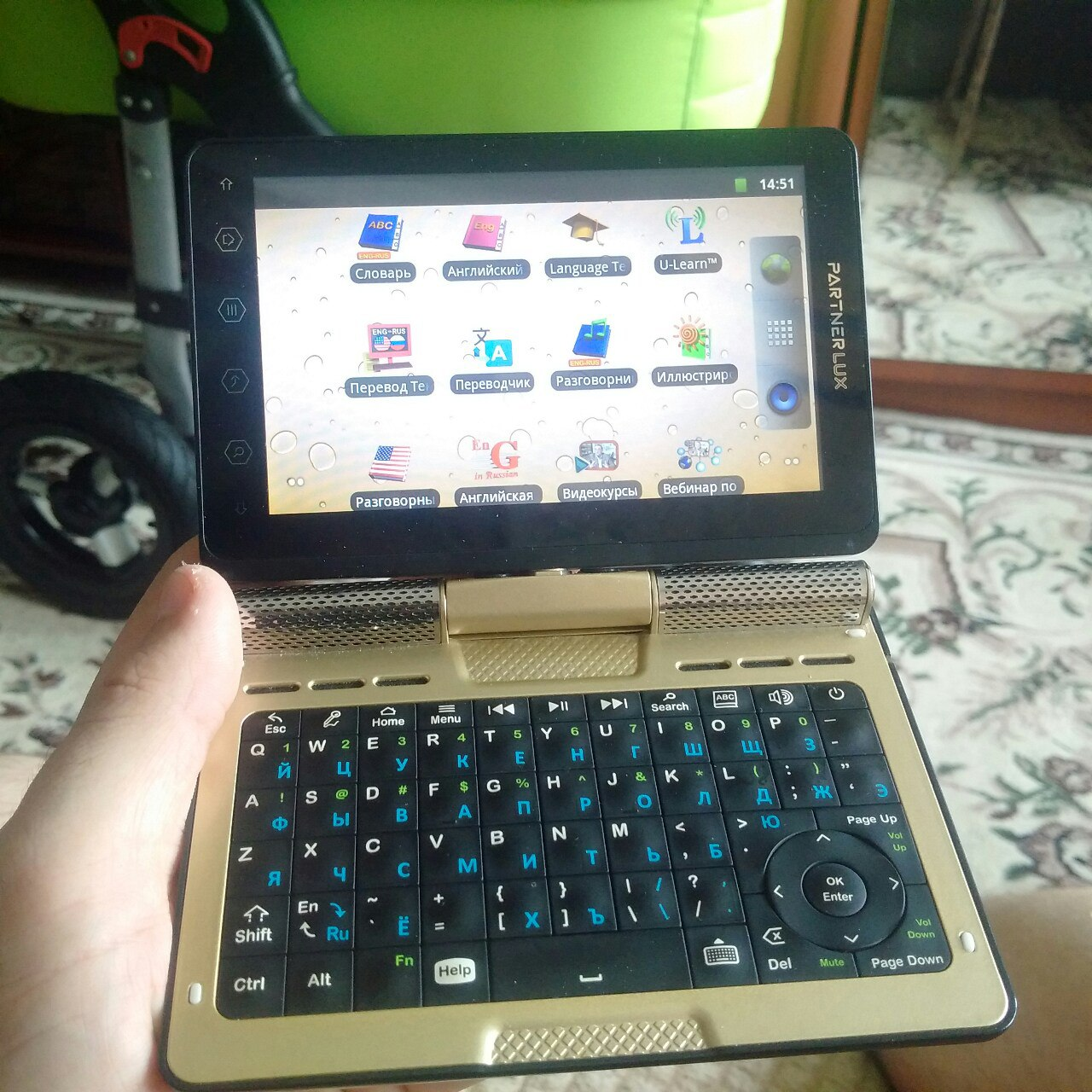 Unique Android netbook-transformer for 2,000 rubles - the ideal retro-PC for emulators - My, Survey, Android, Гаджеты, Purchase, Presents, Donut, Translator, Tablet, Gimmick, Games, Emulator, Retro, Mobile phones, Longpost