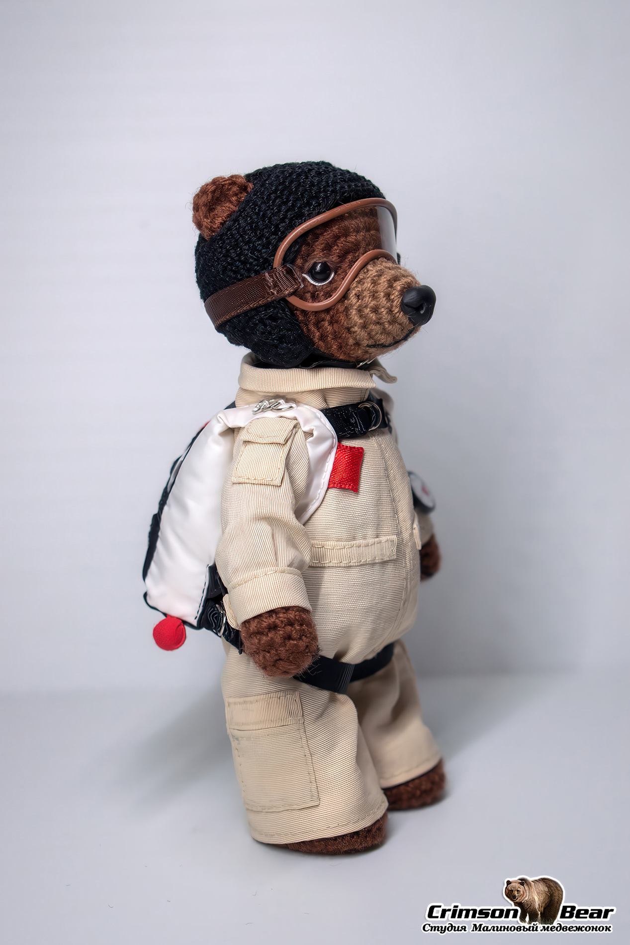 Bear with a sports parachute - My, Needlework without process, Souvenirs, Knitted toys, Amigurumi, Crochet, The Bears, Parachute, Parachutists, Author's toy, Longpost