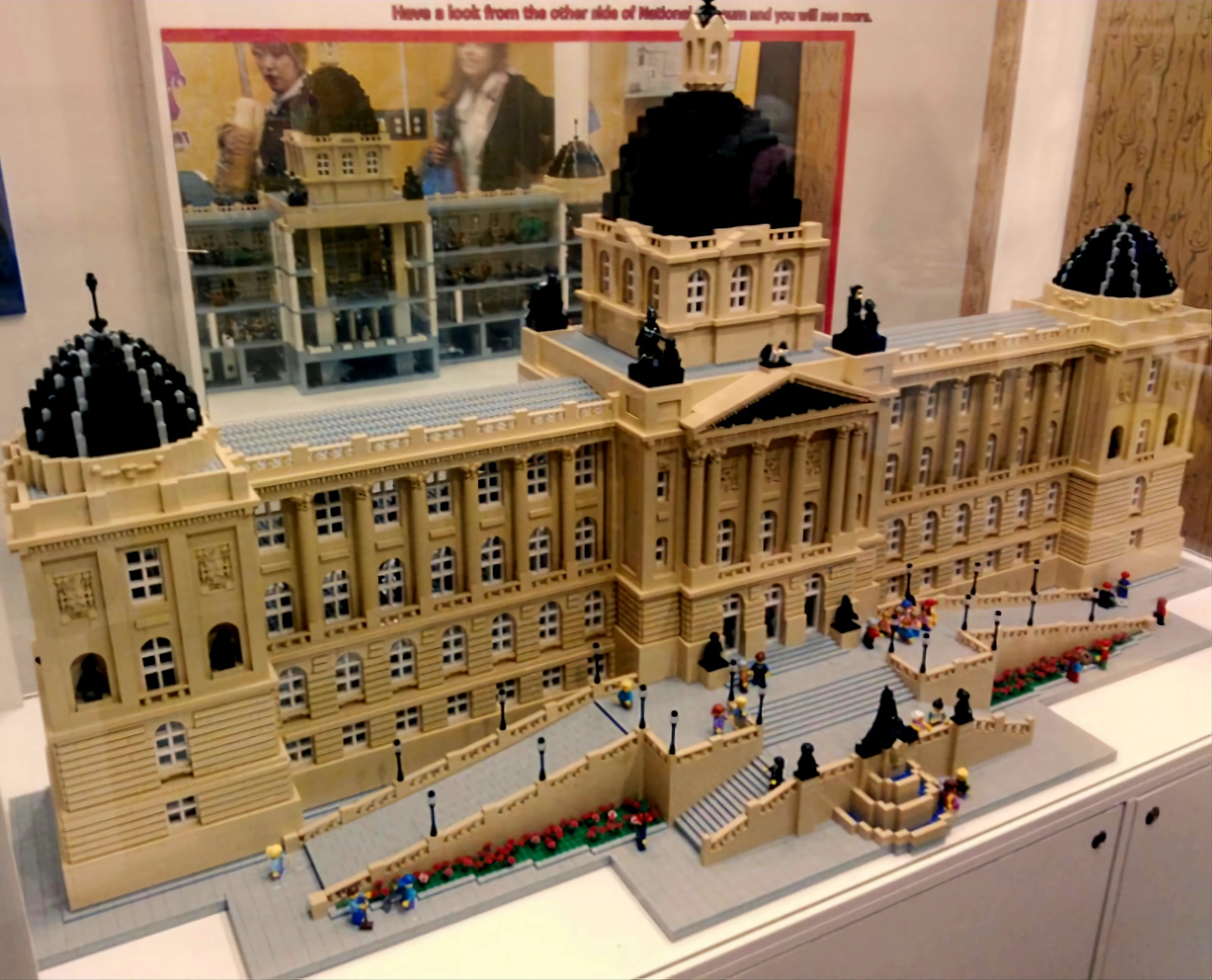 Пражский музей лего Lego Museum of Bricks 2018 - Моё, Опрос, Коллекция, Конструктор, Коллекционирование, Моделизм, LEGO, Музей, Чехия, Прага, Путешествия, Мат, Длиннопост