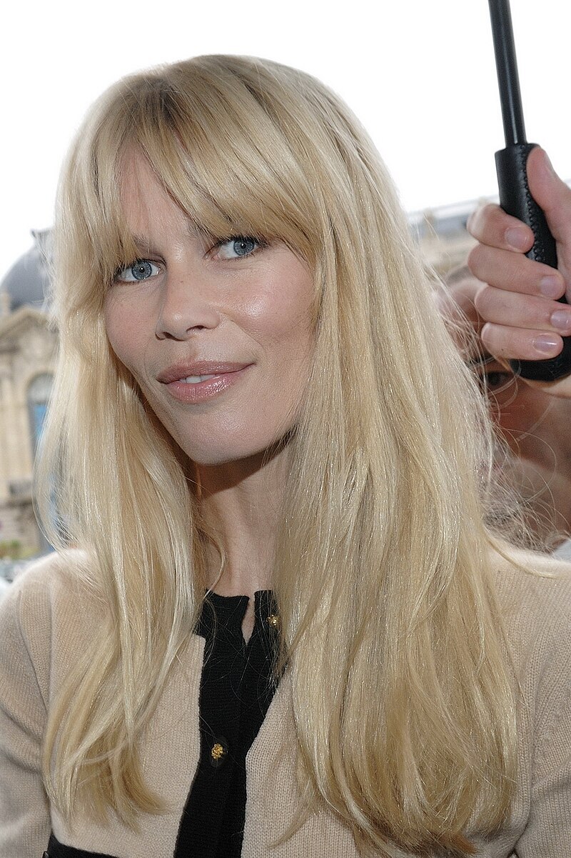 Claudia Schiffer - Society, 90th, Childhood of the 90s, Films of the 90s