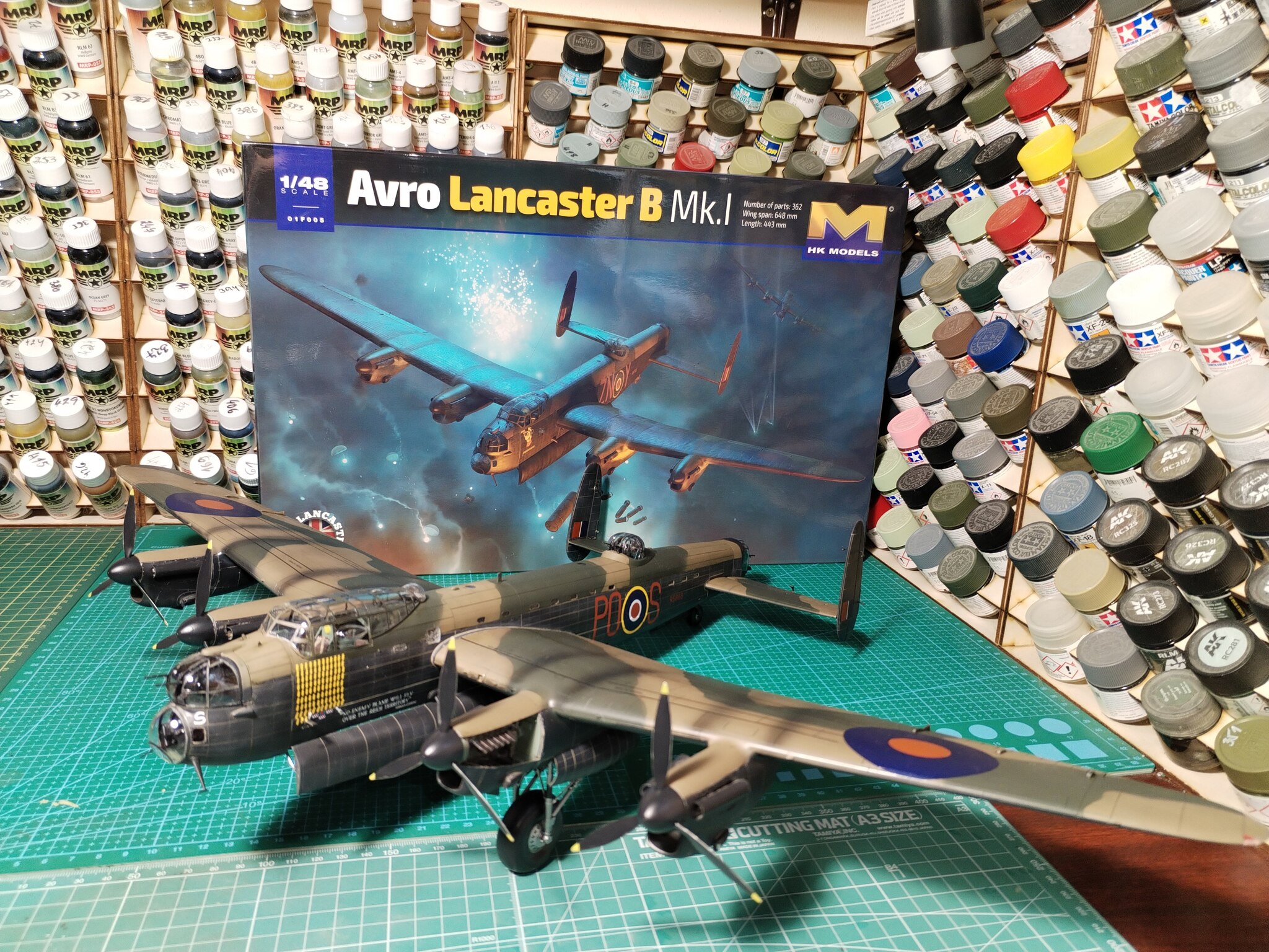 Avro Lancaster B Mk. 1/48  HK Models - My, Modeling, Stand modeling, Scale model, Collecting, The Second World War, Longpost