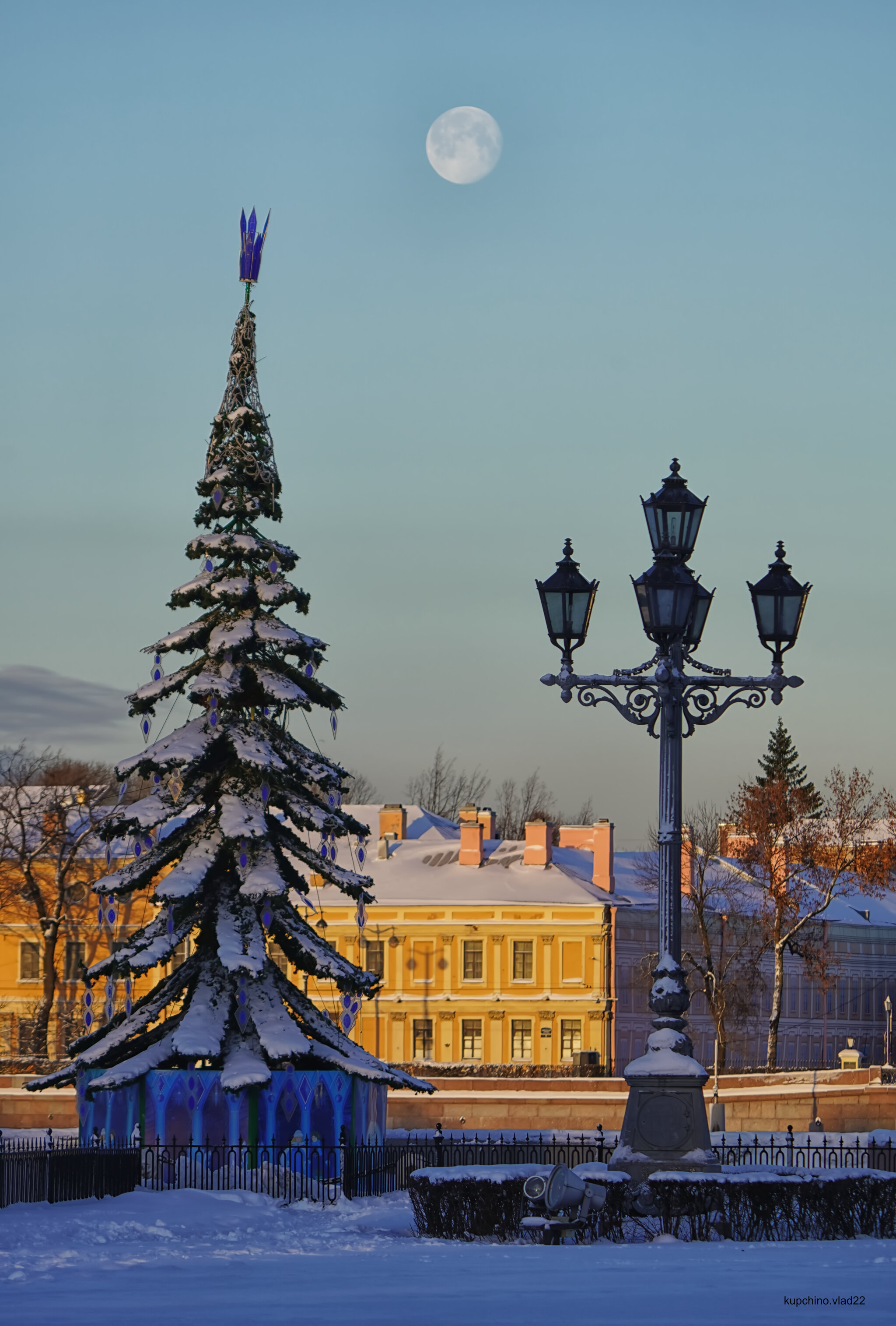 Christmas mood!) - My, The photo, Saint Petersburg, Sunset, Sunrise, moon, Winter