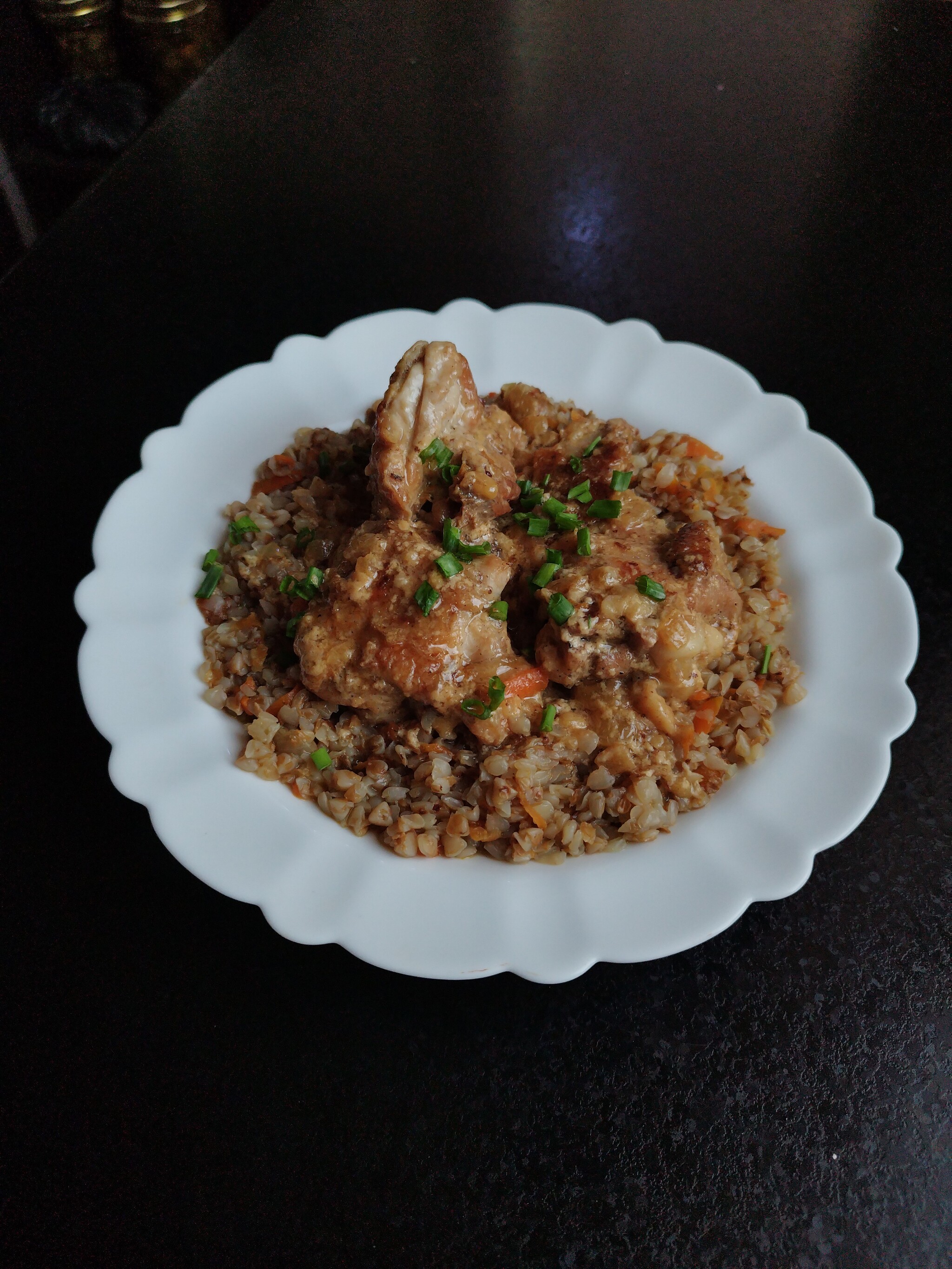 Porridge from an axe: chicken in milk sauce with buckwheat. Food for 200 rubles. Well, and a little about Anapa - My, Food, Cooking, Ax porridge, Budgetary, Recipe, Anapa, Oil spill, Mat, Volunteering, Video, Vertical video, Longpost