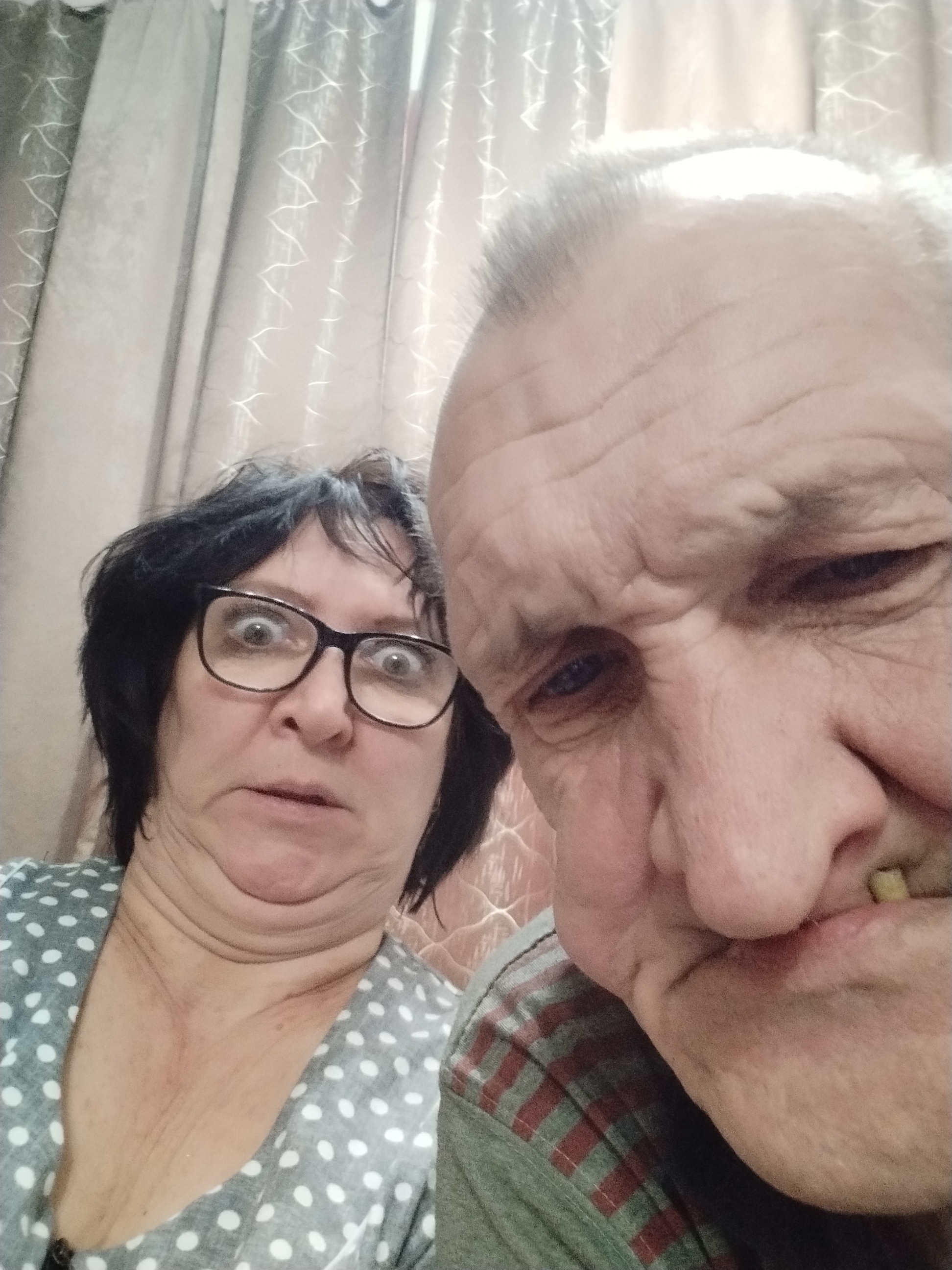 And we are both ugly, as always))) - My, Old age, Attention, Banter League, Selfie, Mat, Longpost