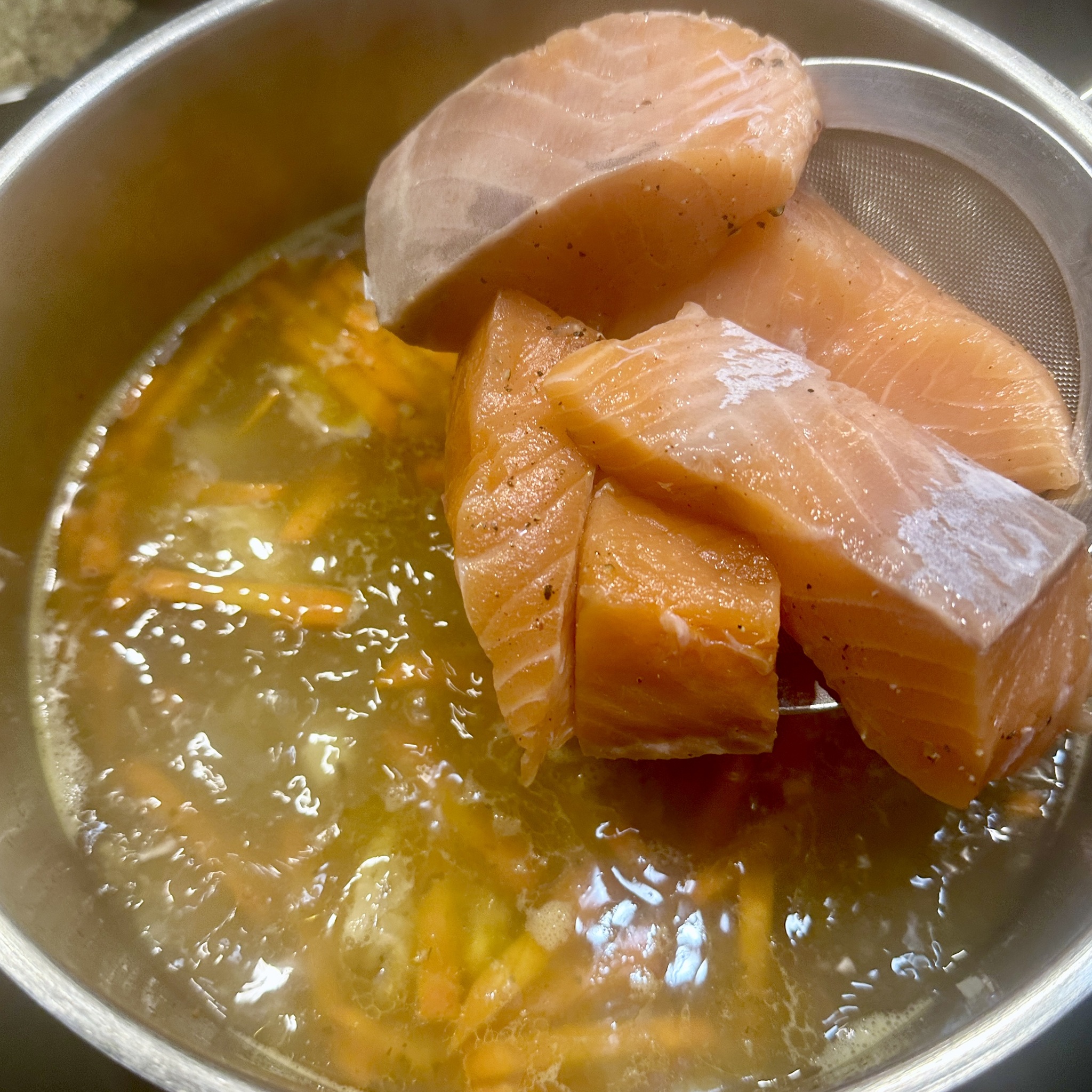 Fish soup. Sturgeon and salmon duet - My, Food, A fish, Soup, Fish soup, Men's cooking, Recipe, Longpost, Preparation