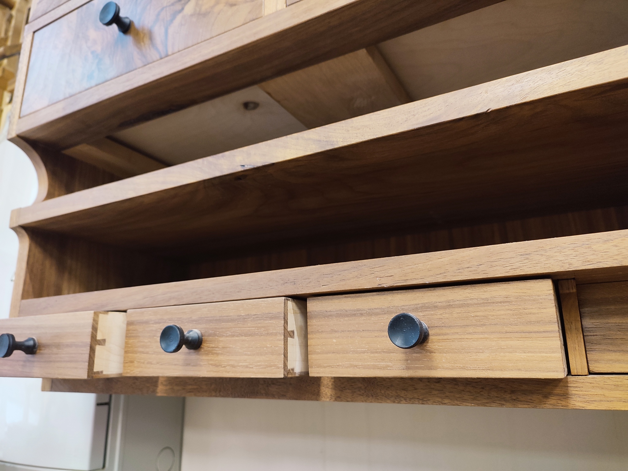 Tool cabinet in a carpentry workshop - My, With your own hands, Studies, Work, Woodworking, Wood products, Carpenter, Storage, Wood carving, Workshop, Tools, Master, Longpost