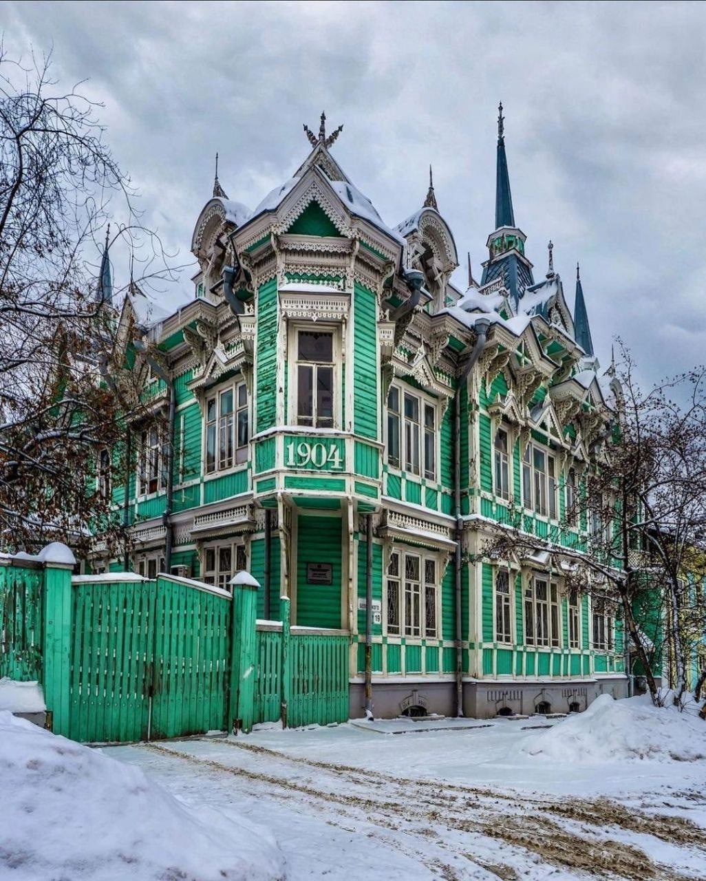 Fairytale towers of Tomsk - Telegram (link), Images, The photo, Teremok, House, Architecture, Longpost