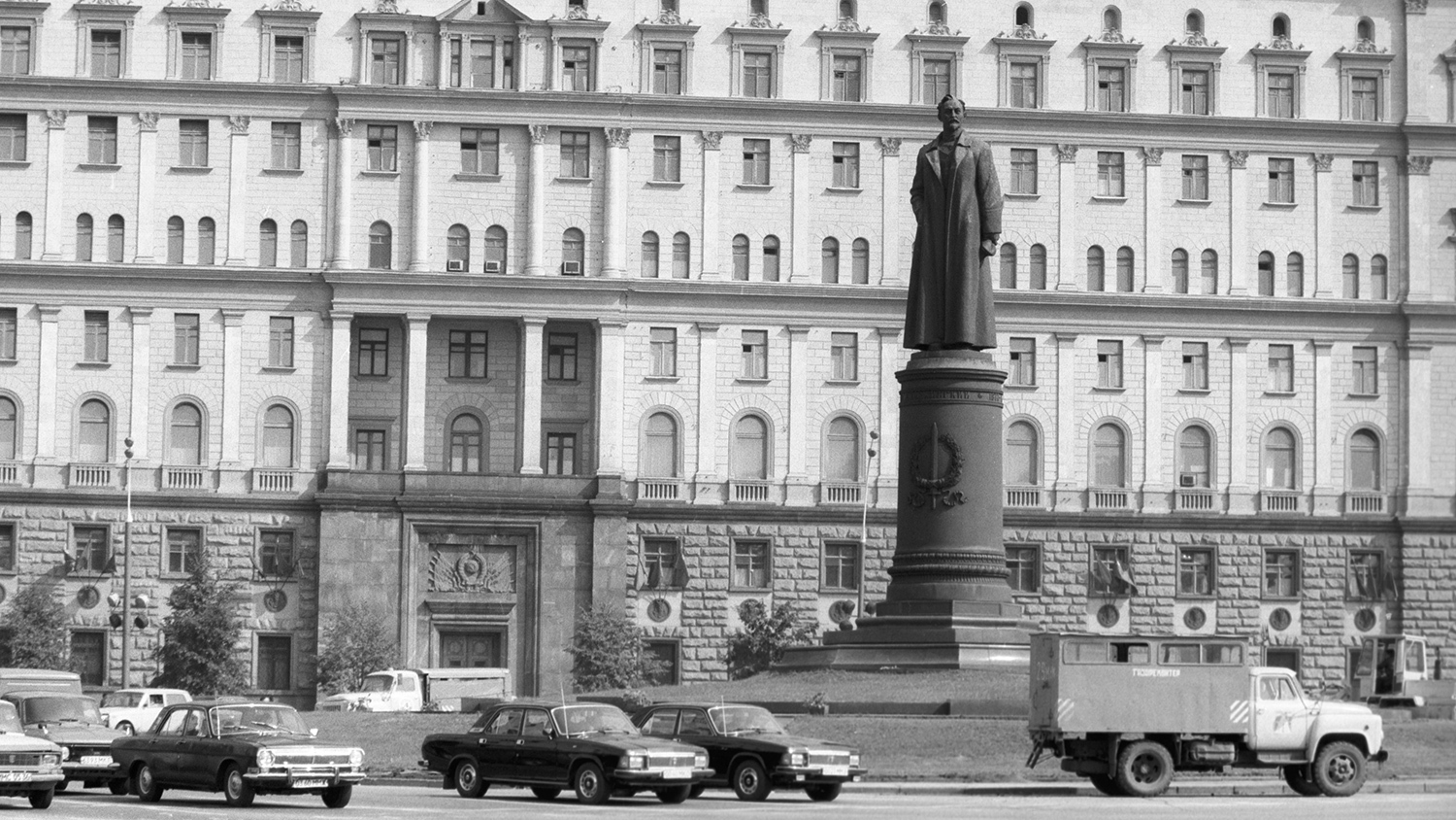 В день 145-летия Сталина памятник ему открыли в Вологде, а в День чекиста - Дзержинскому в Хабаровске. Возвращение истории - СССР, История России, Сталин, Память, Вечная память, Патриотизм, Telegram (ссылка), Длиннопост