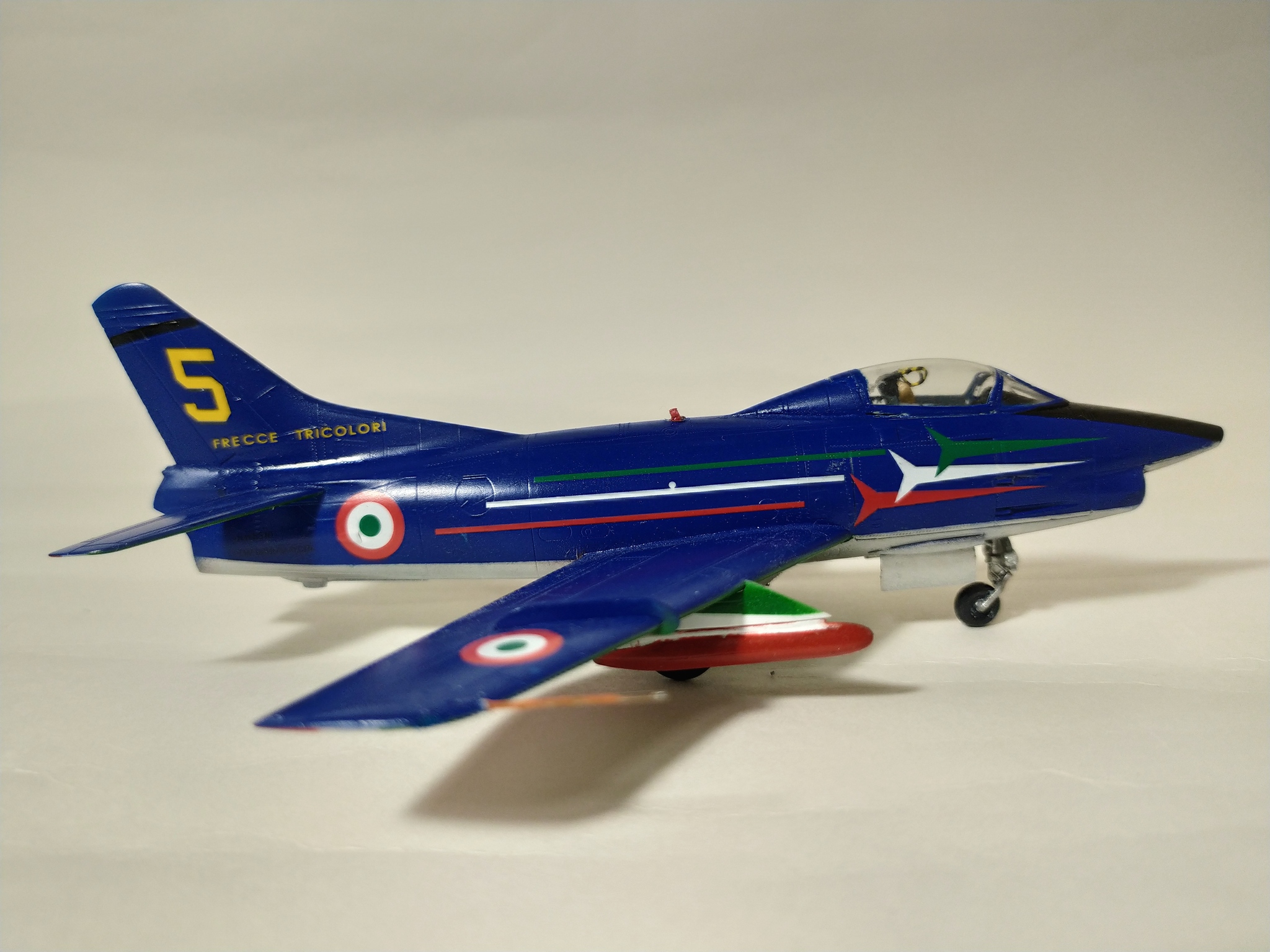 Fiat G. 91R Frecce Tricolori 1/72 - My, Collecting, Modeling, Scale model, Stand modeling, Airplane, Aerobatic team, Longpost