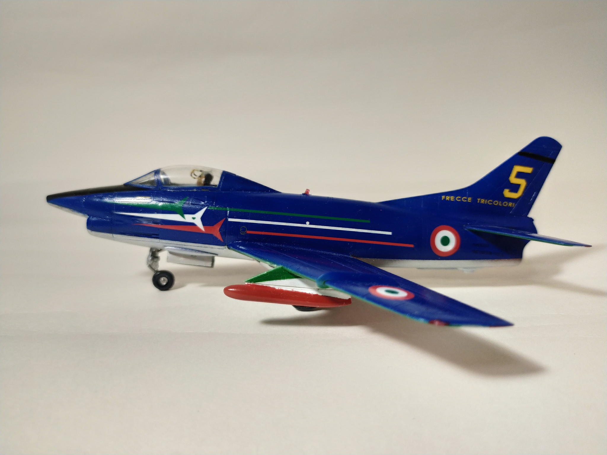 Fiat G. 91R Frecce Tricolori 1/72 - My, Collecting, Modeling, Scale model, Stand modeling, Airplane, Aerobatic team, Longpost