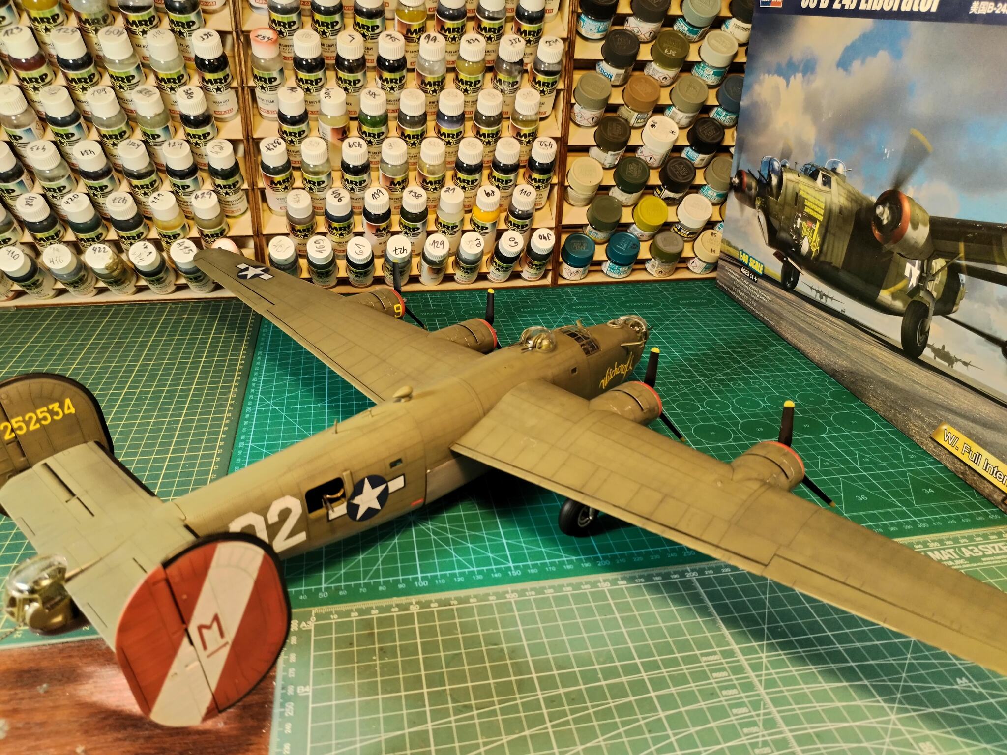 US B-24J Liberator  1/48 Hobby Boss - Моё, Стендовый моделизм, Масштабная модель, Моделизм, Коллекционирование, Вторая мировая война, Авиация, Длиннопост