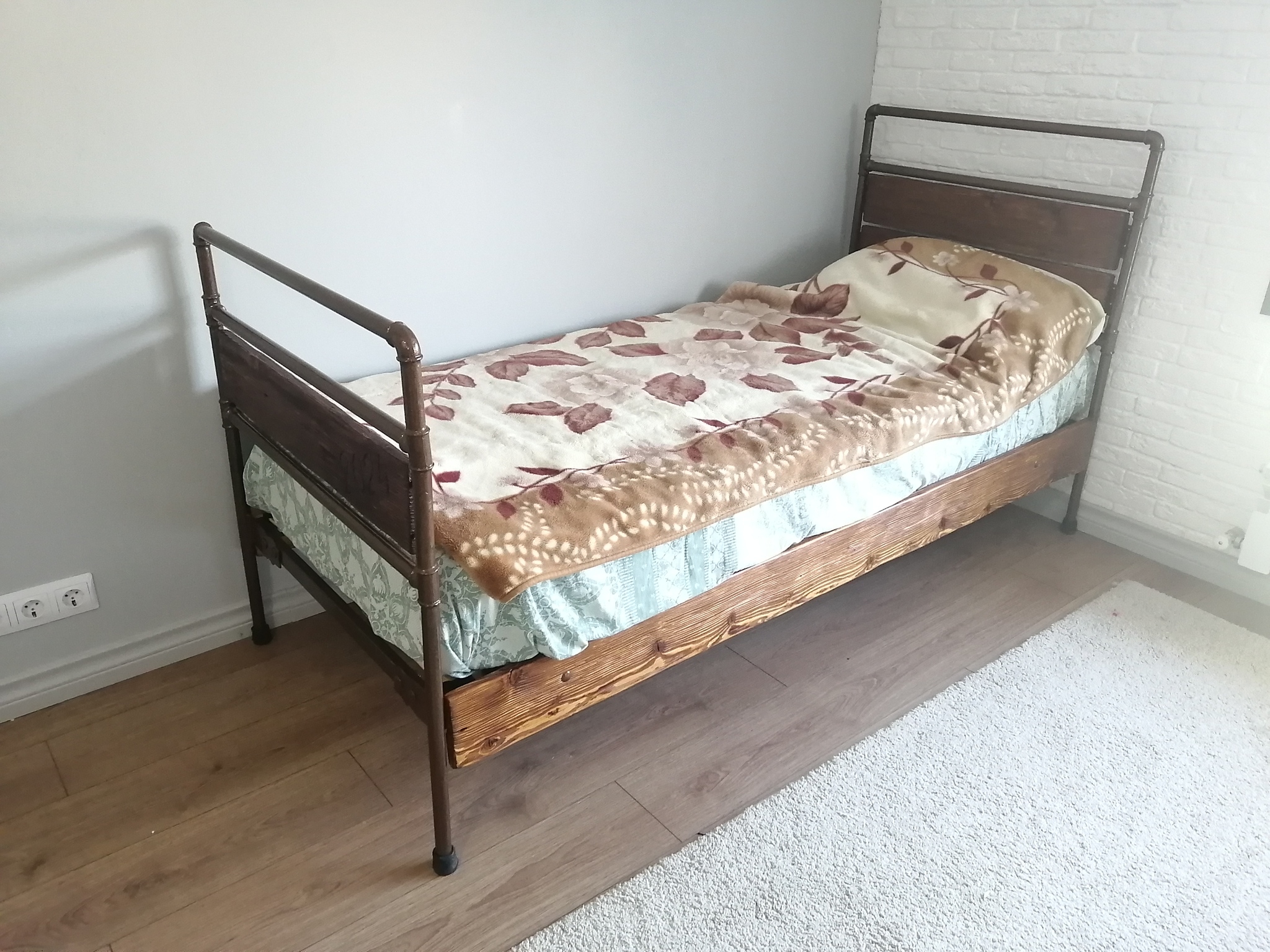 Bed for a 9 year old son - My, Metal products, Bed, Baby bed, With your own hands, Welding, Wood products, Master, Longpost