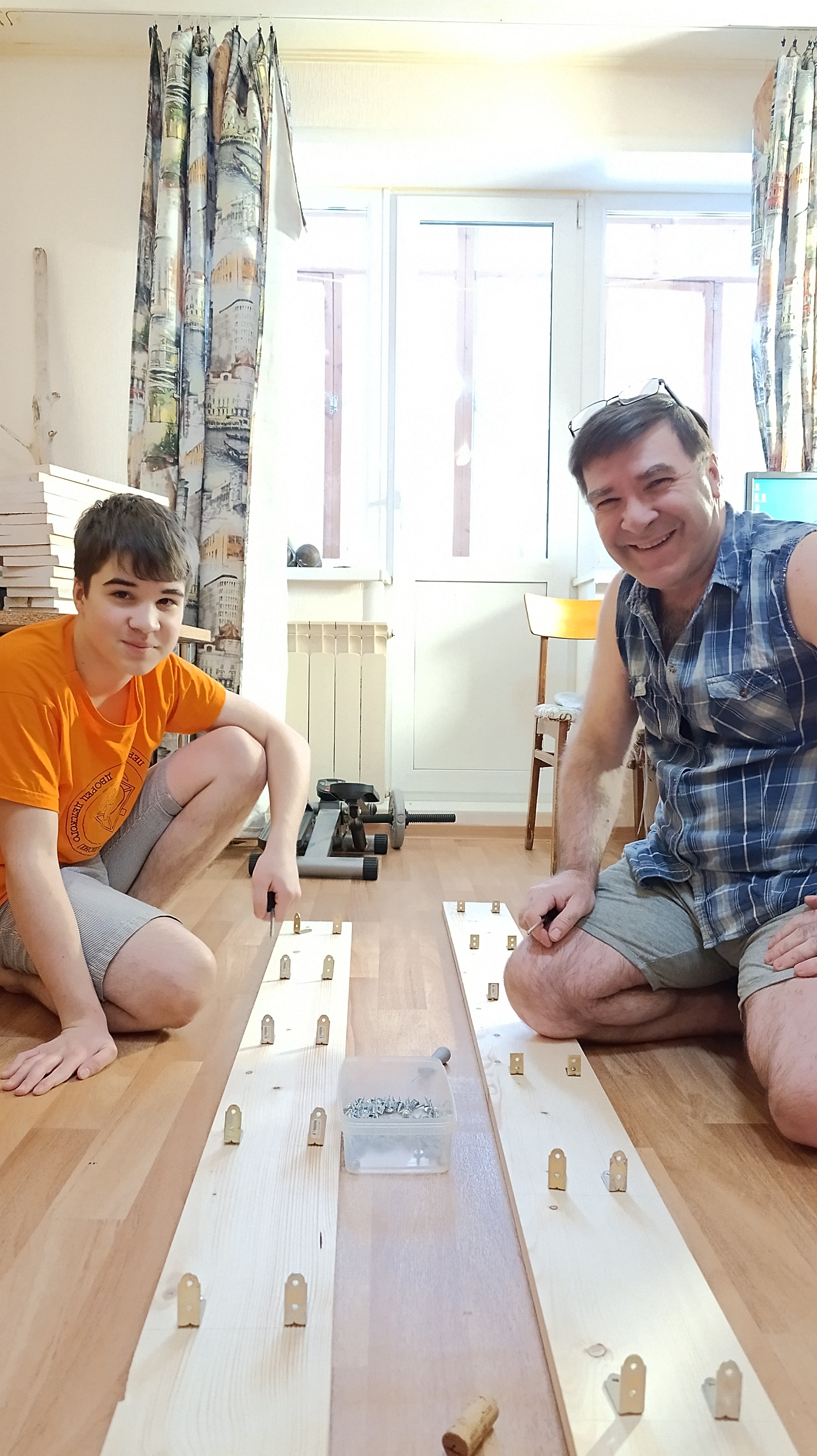 Книжный шкаф | Пикабу